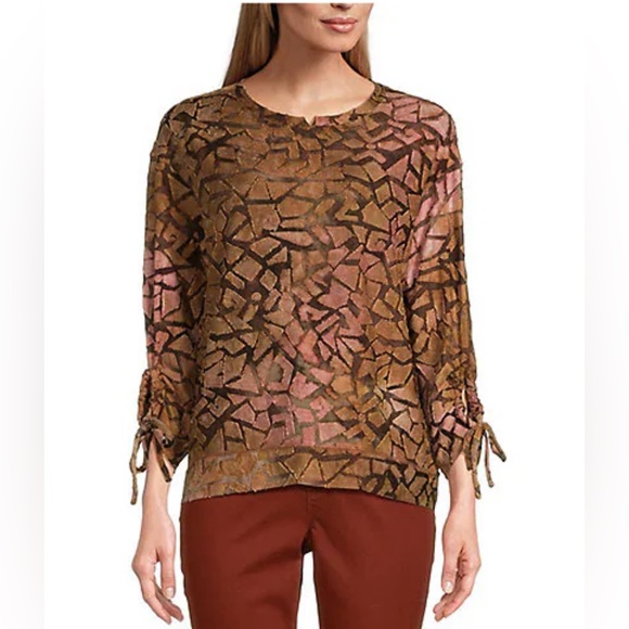Westbound Tops - Westbound Tie Dye Brown Top with 3/4 keyhole sleeves